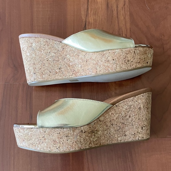 NWT Boston Proper Gold Wedges - Picture 3 of 7